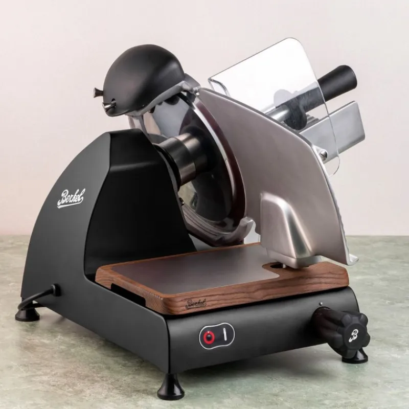 Berkel Affettatrici Elettriche Berkel*Affettatrice Red Line 250 colore Matt Nero