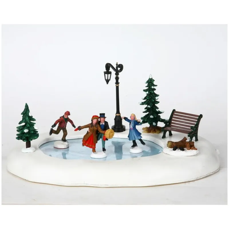 Lemax Scene Natalizie|Edifici E Giostre In Movimento*Winter Skating B/O 4.5V Cod. 94024